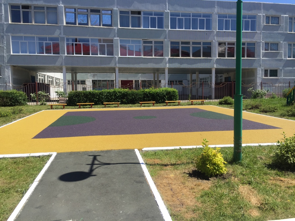 В детском саду № 27 появилась новая спортивная площадка