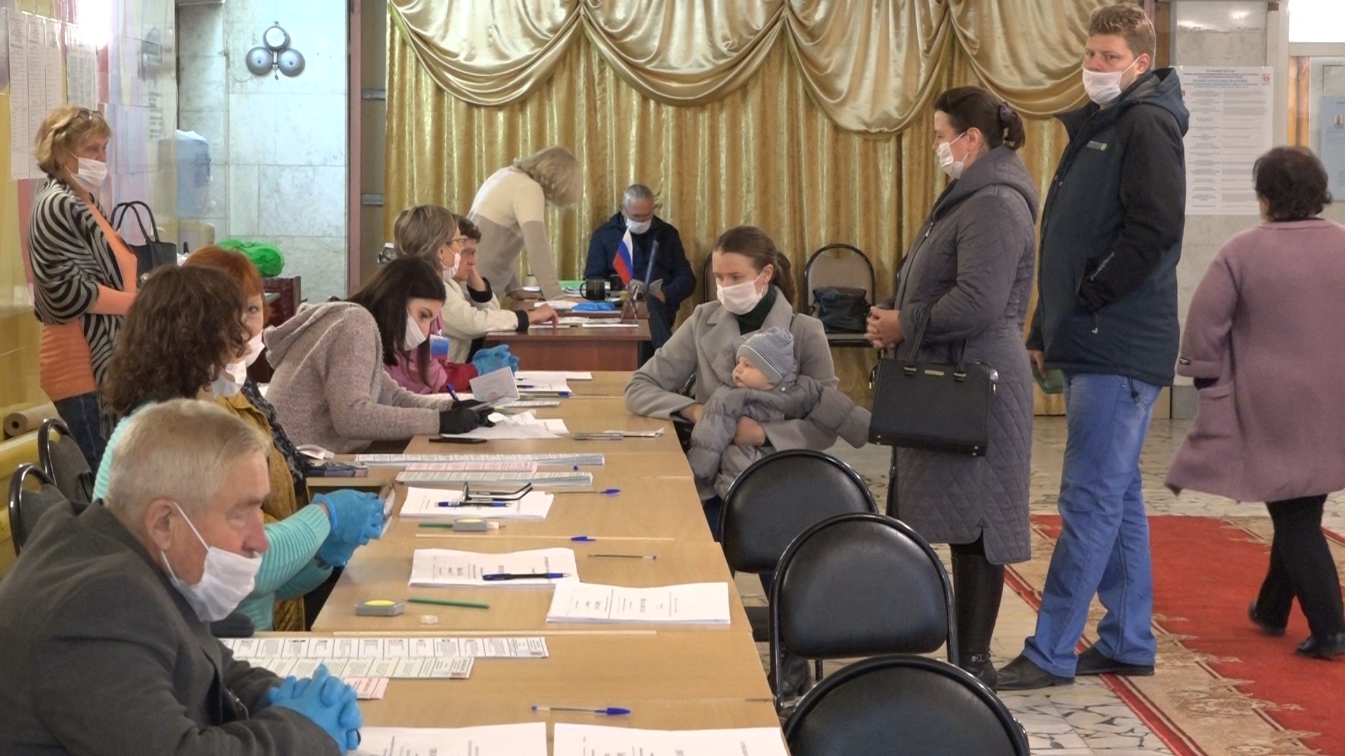 В Кузнецке проходят выборы депутатов Госдумы и губернатора Пензенской области 