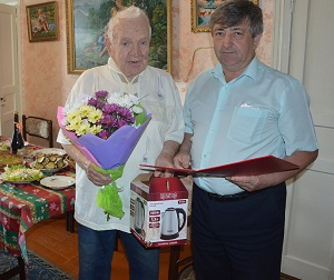 Почетному гражданину города Кузнецка исполнилось 85 лет