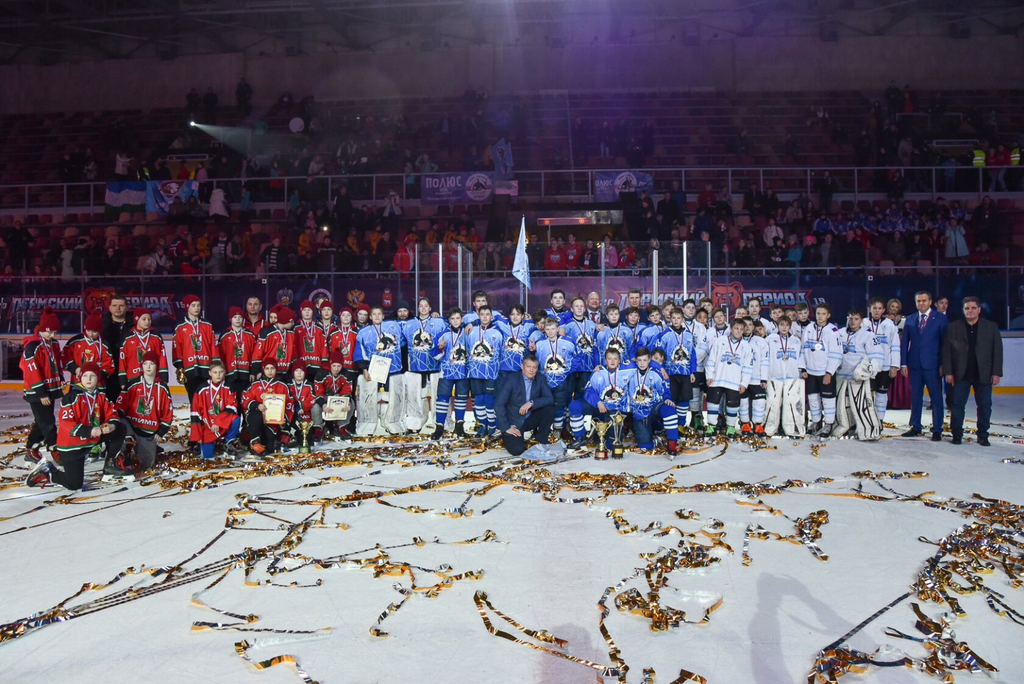 Кузнечане  стали 19-ми на Всероссийских соревнованиях  по хоккею   «Золотая шайба»