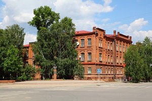 Гимназия №1 вошла в рейтинг лучших школ России естественно-математического и инженерно-технического направлений подготовки