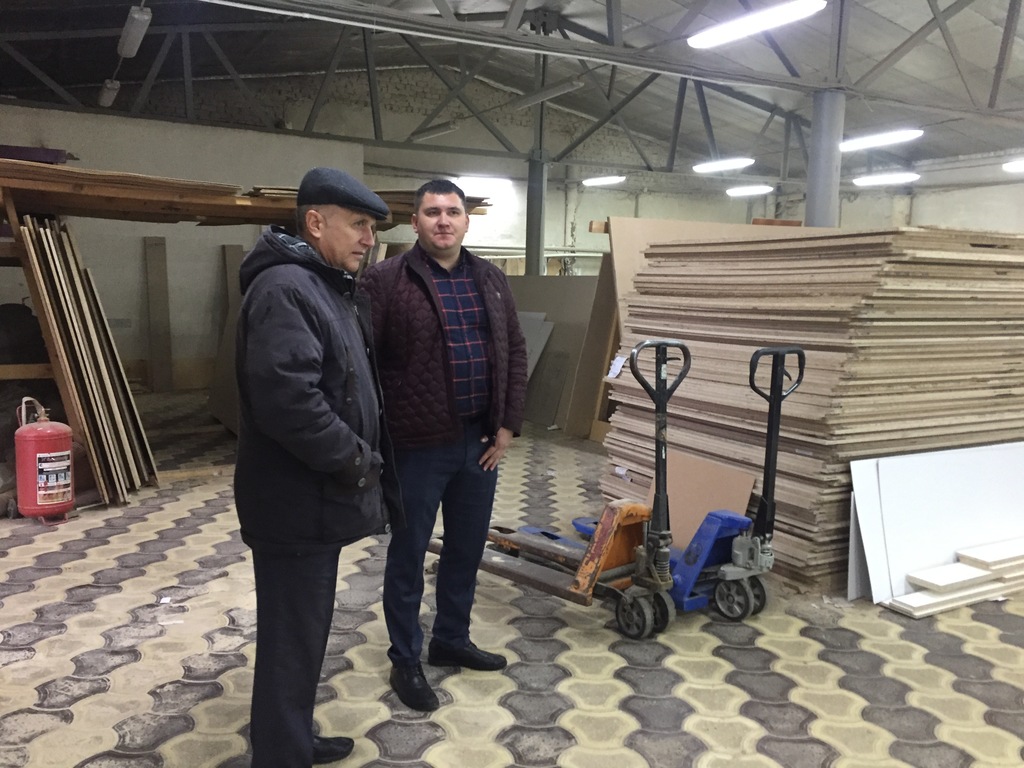 Сергей Златогорский  посетил мебельную фабрику "Квартет"