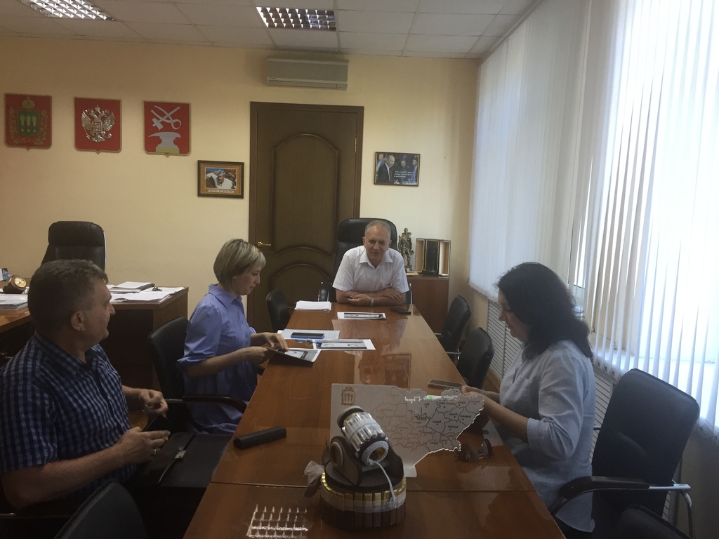 Сергей Златогорский провел рабочую встречу с представителями  автотранспортных компаний