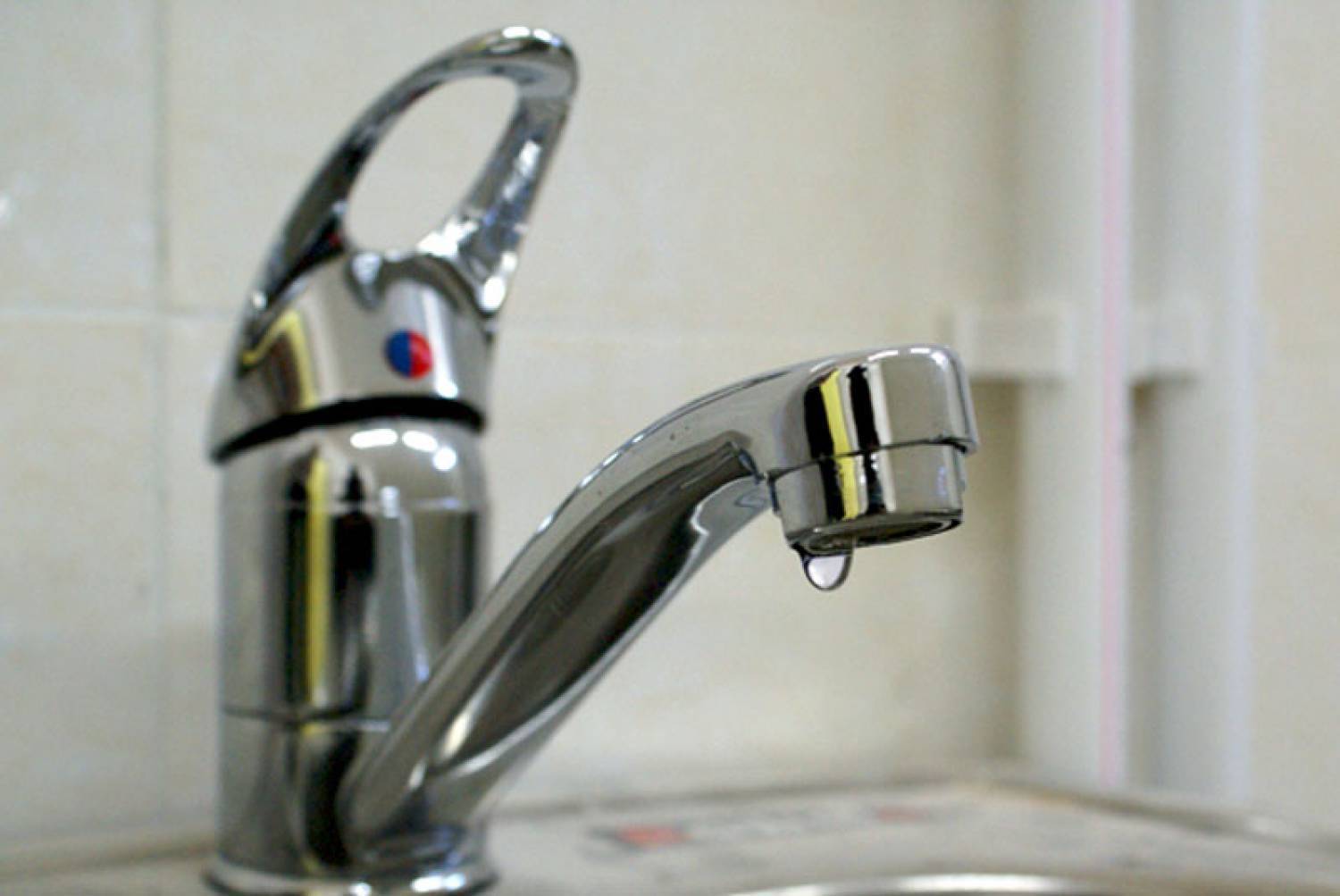 МУП «Гортеплосеть» информирует о временном отключении горячей воды