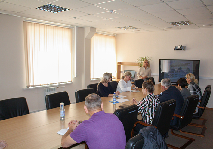 В бизнес-инкубаторе «Смирнов» прошел семинар для субъектов бизнеса