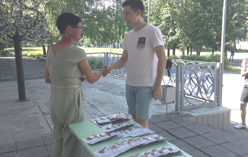 385 выпускников кузнецких школ получили знаки ГТО