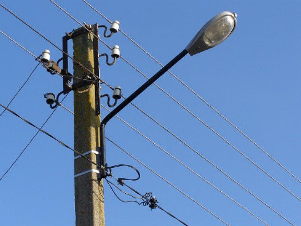 ООО «Регион-2» продолжает работу по ремонту сетей уличного освещения