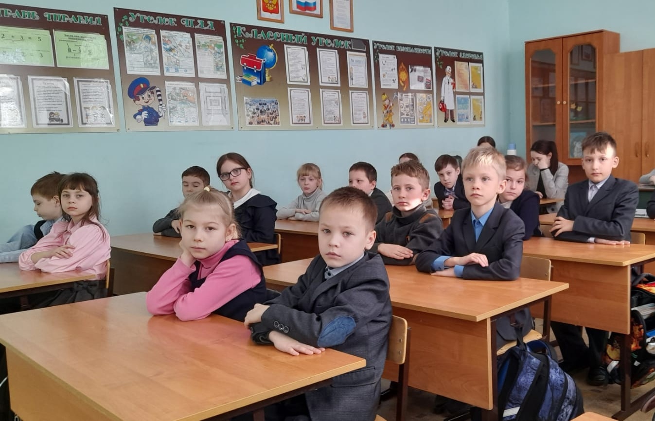 Детская библиотека города Кузнецка приняла участие в  IV Всероссийской акции «Читаем о блокаде»