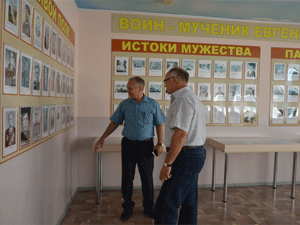 Сергей Златогорский проверил готовность школ к новому учебному году
