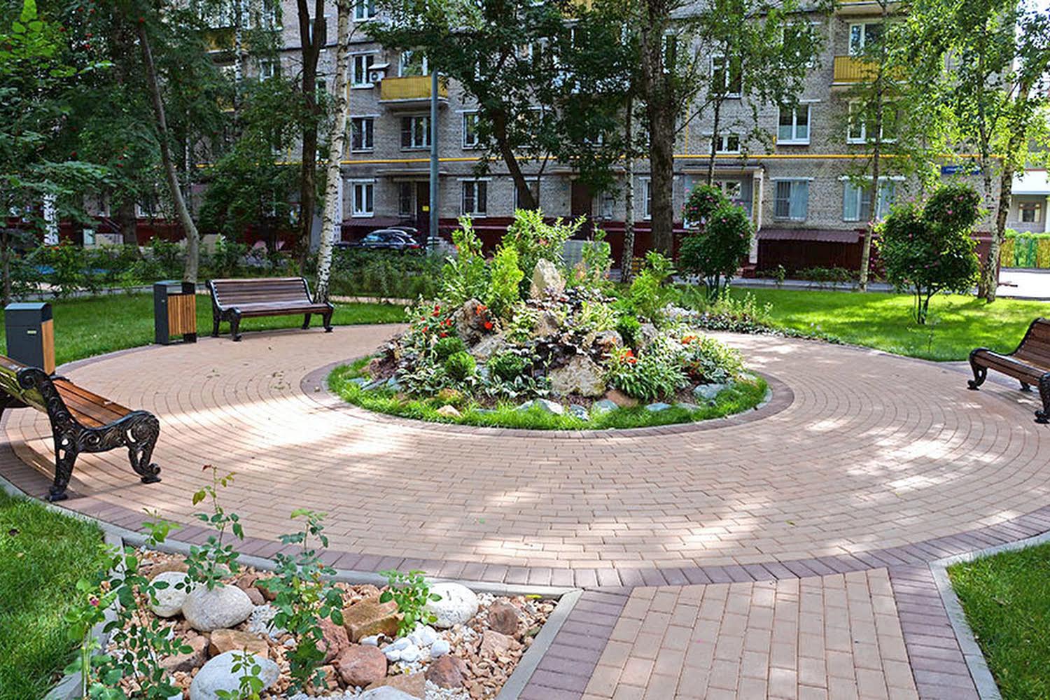 В Кузнецке планируют провести конкурс на лучшую дворовую территорию среди МКД