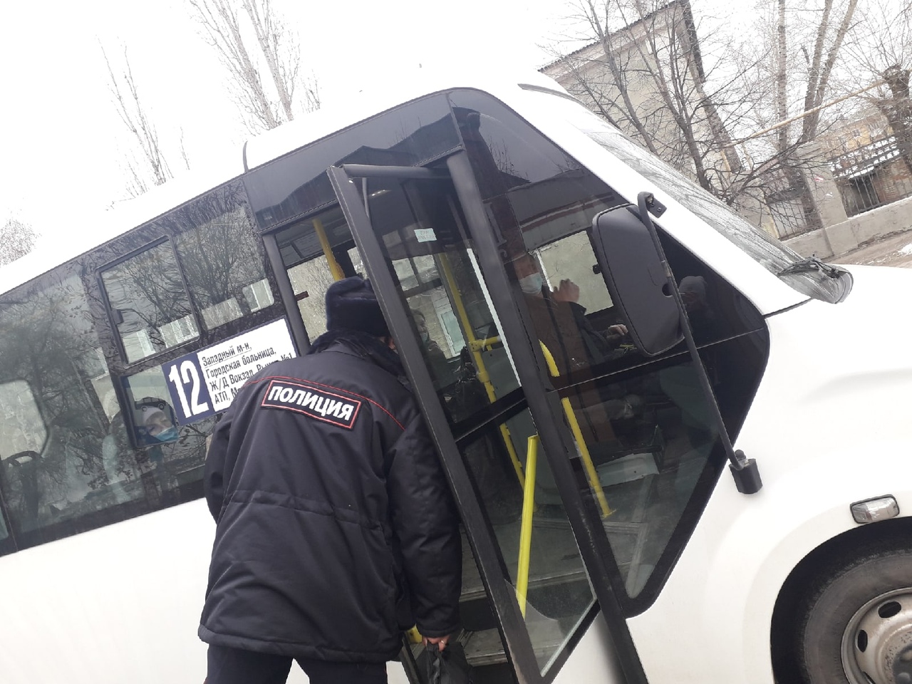 В Кузнецке проверяют соблюдение масочного режима в общественном транспорте