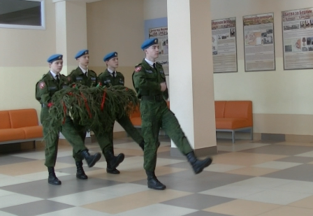 На протяжении девяти лет в школе №5 действует военно-патриотический клуб «Кузнецк»