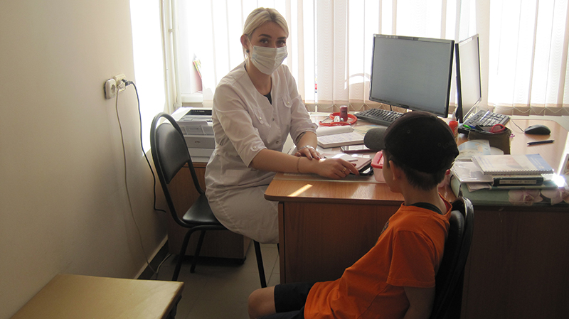 Штат медицинских сотрудников Кузнецкой детской межрайонной больницы пополнился участковым врачом педиатром
