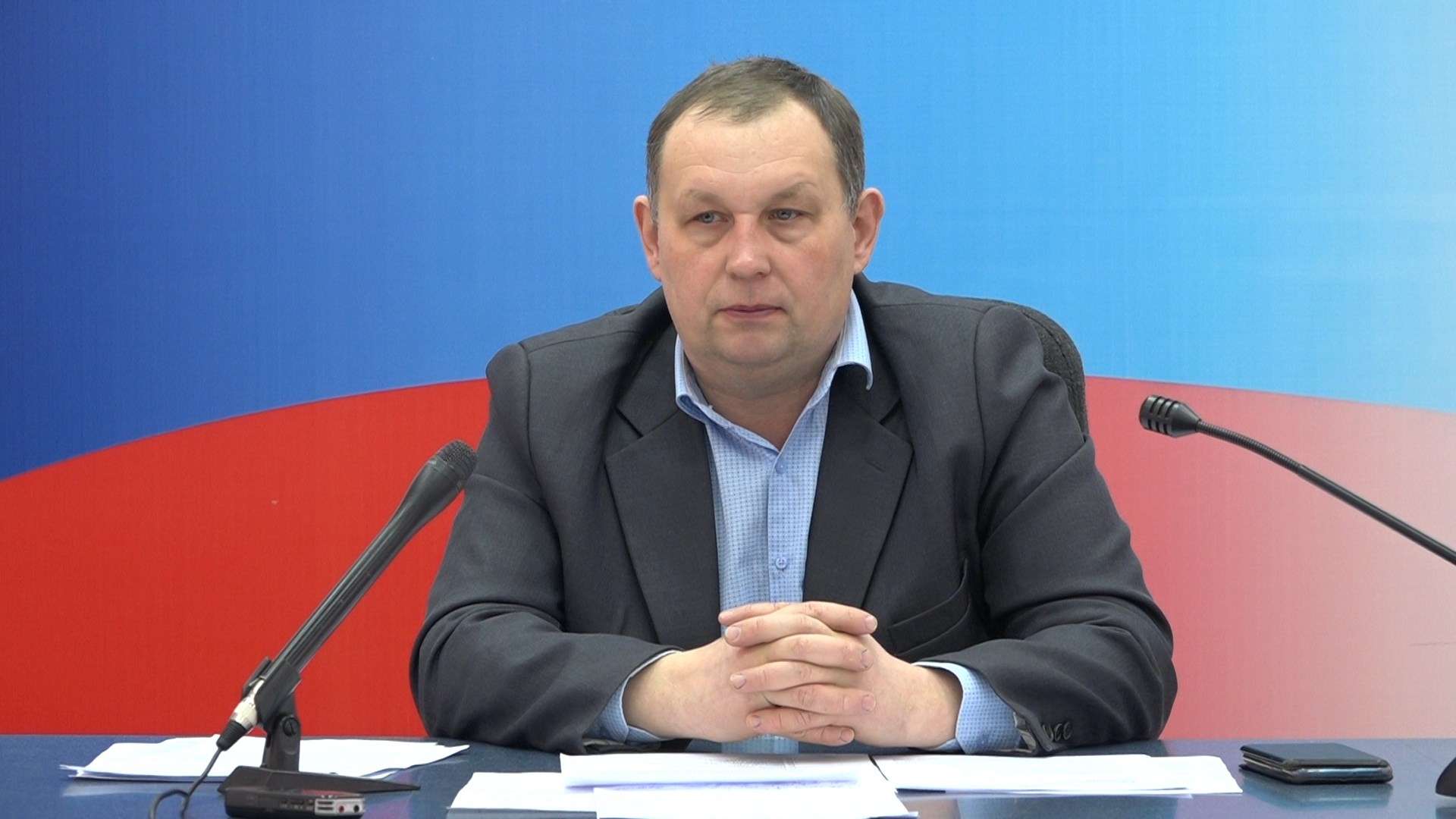 Заместитель главы администрации города Кузнецка Алексей Салмин провел брифинг для журналистов
