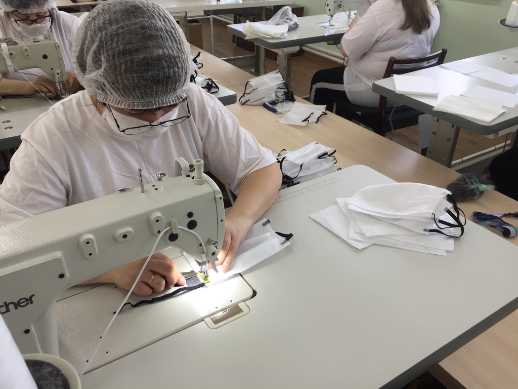В Кузнецке организован пошив индивидуальных средств защиты