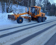 В Кузнецке продолжаются работы по уборке снега и расширению дорог