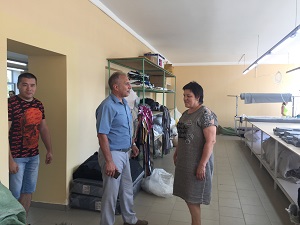 Сергей Златогорский посетил швейное производство ИП Ильдейкиной