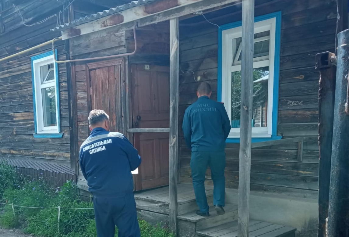 В Кузнецке продолжаются рейды по профилактике пожаров в частном секторе