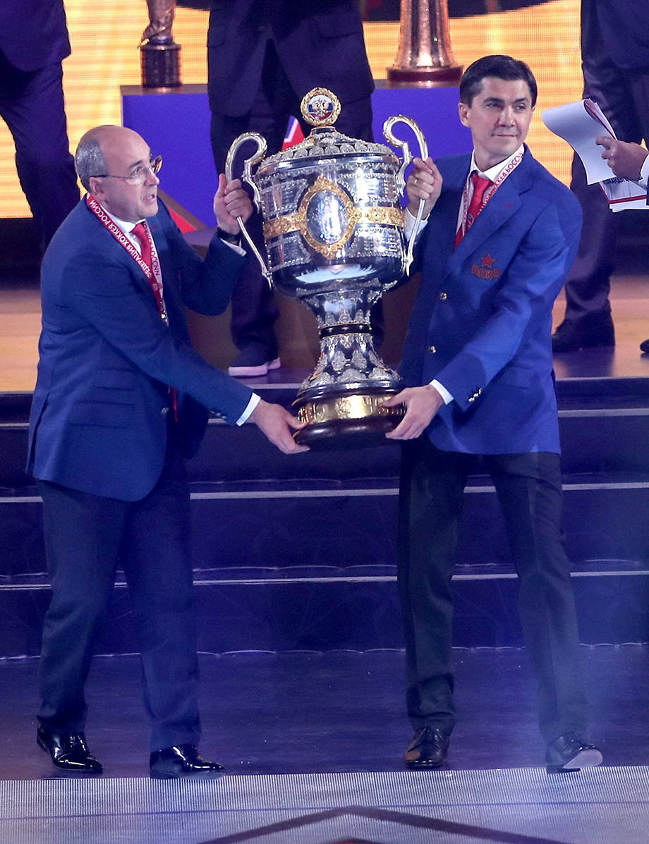 Кузнечане увидят главный хоккейный трофей страны