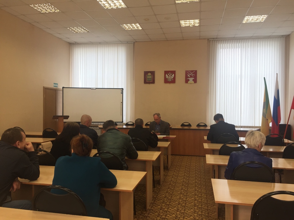 В администрации города прошло заседание рабочей группы по работе с беженцами с Донбасса