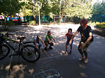 В городском парке «Нескучный сад» спортивная  программа «Быть здоровым это круто»