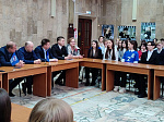 В библиотеке состоялся круглый стол «Патриоты России. Диалог поколений»