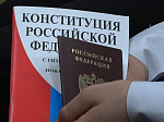 В канун Дня Победы школьникам торжественно вручили паспорта