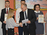 Кузнецких студентов поздравили с праздником