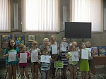 В Кузнецке прошла необычная передвижная выставка «Рисую сердцем»