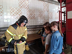  Воспитанники пришкольного  лагеря посетили с экскурсией пожарную часть