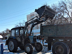 Работниками  МКУП «Зеленый город»  велась работа по очистке тротуаров от снега