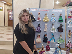 В музее открылась выставка фарфоровых кукол кузнечанки Анастасии Гайдуковой