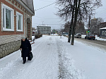 Коммунальные службы продолжают работы по очистке улично-дорожной сети от снега 