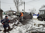 Работниками  МКУП «Зеленый город»  велась работа по очистке тротуаров от снега